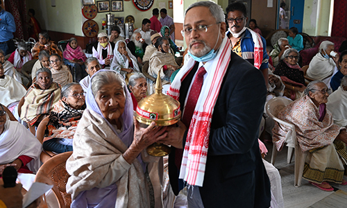 felicitation event at pvs 25