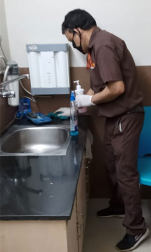 housekeeping service by pvs 5